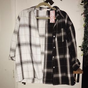 **SOLD** NWT White/Black Plaid Collared Shirt
